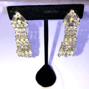 Weiss Vintage Clip On Rhinestone Earrings